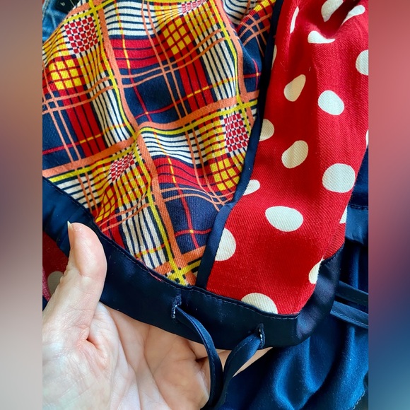 ANTHROPOLOGIE top, mixed fabric, satin ribbon details, red polka dot, navy. - Picture 4 of 10